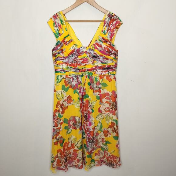 Jones New York Silk Floral Chiffon Dress Fit Flare Flowy - Picture 1 of 14